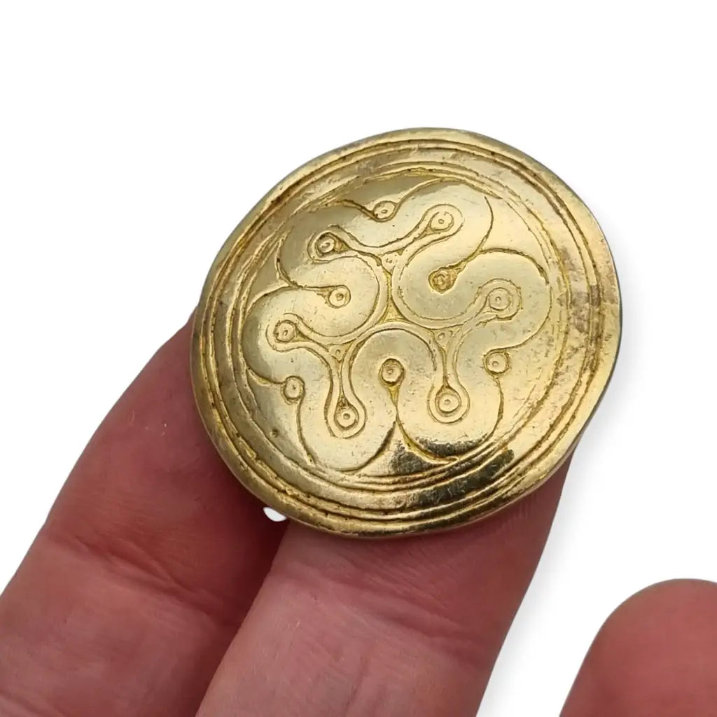 Broche Zolotas vintage plata 950 bañada en oro diseño griego clásico.