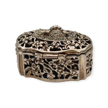 Caja antigua de plata 800 calada con flores y marcasitas Circa 1970.
