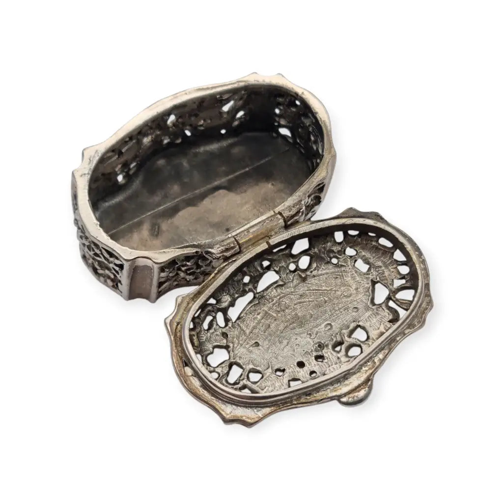 Caja antigua de plata 800 calada con flores y marcasitas Circa 1970.