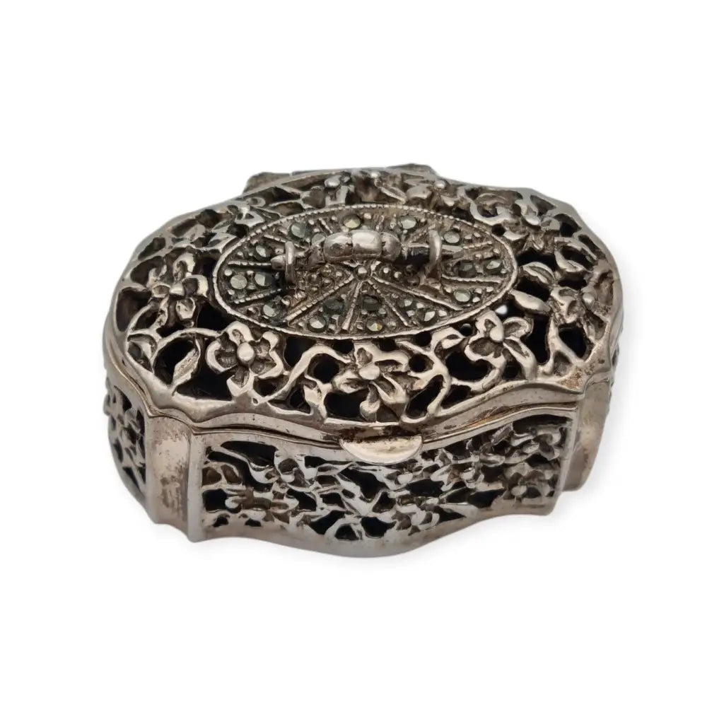 Caja antigua de plata 800 calada con flores y marcasitas Circa 1970.