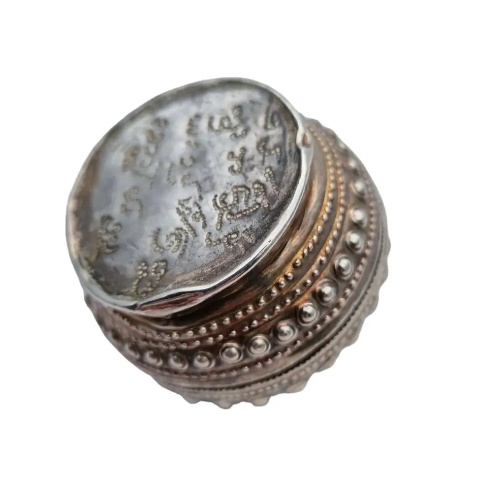 Caja de plata ley joyas orientales repujadas caja vintage con flores grabadas