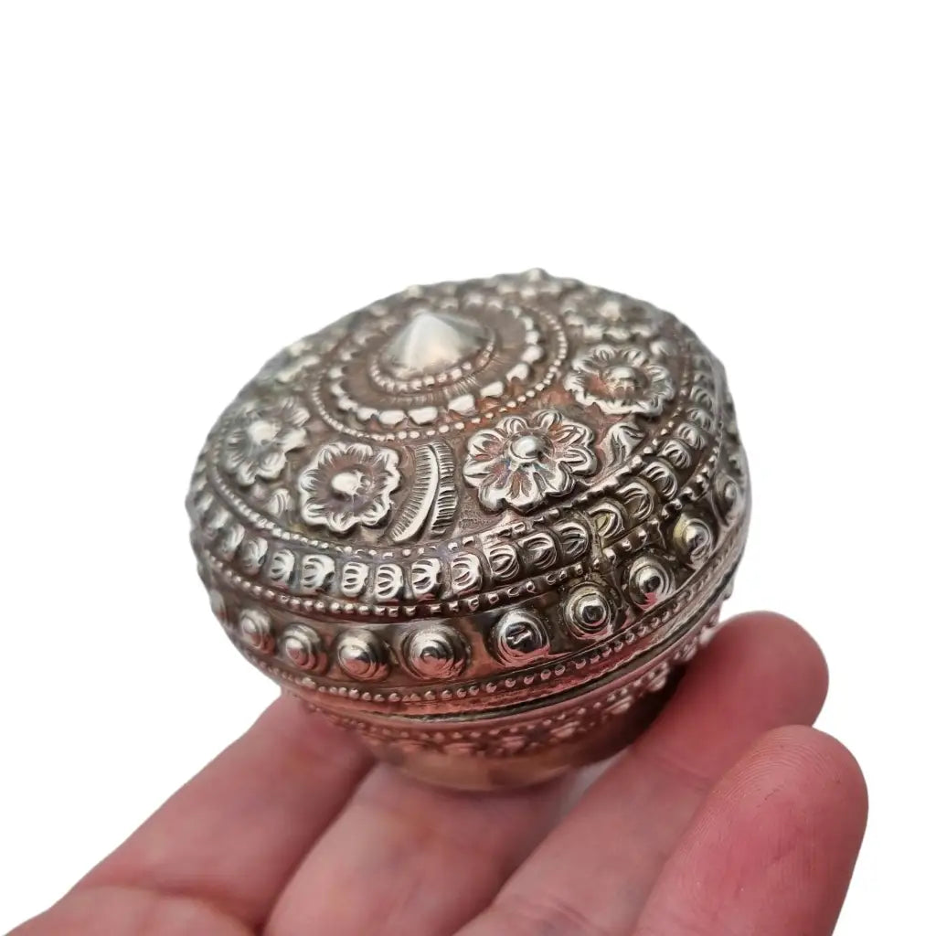 Caja de plata ley joyas orientales repujadas caja vintage con flores grabadas