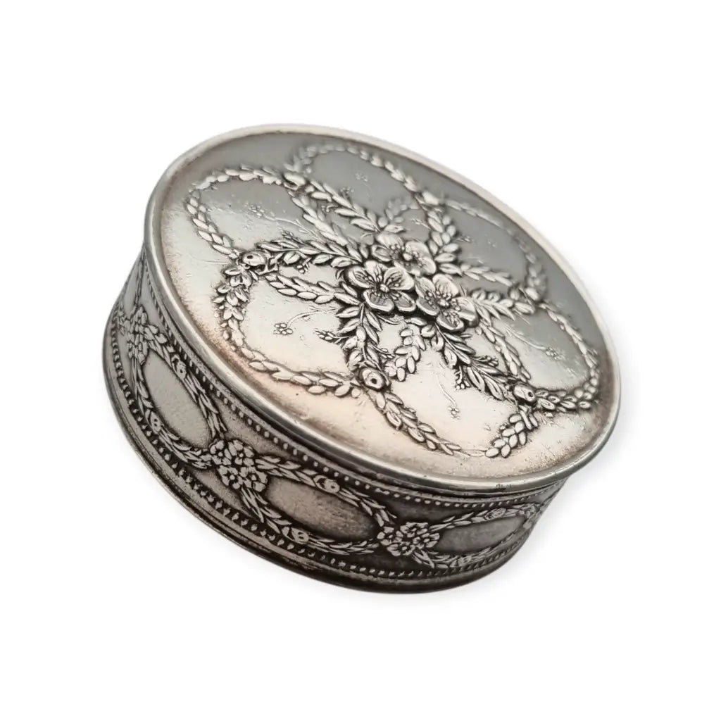 Caja francesa en plata maciza Minerva 950 Hénin & Cie grabado floral relieve