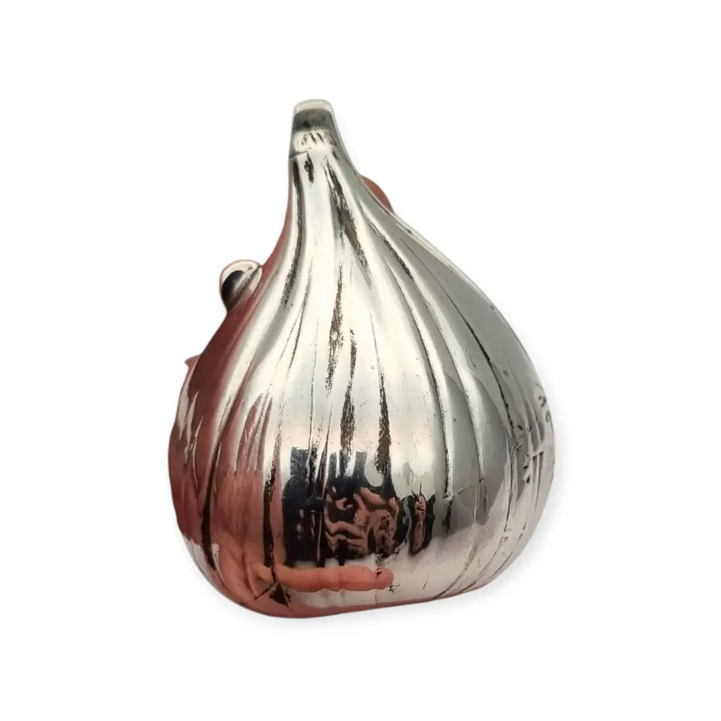 Caja italiana en plata 800 con forma de cabeza/bulbo ajo estilo naturalista