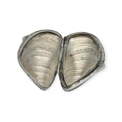 Caja de plata 800 vintage con forma mejillón cofre concha marina años