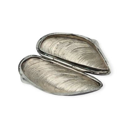 Caja de plata 800 vintage con forma mejillón cofre concha marina años