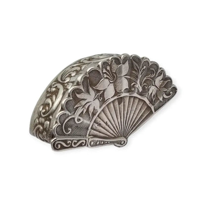 Caja de plata 915 con forma abanico floral grabada fabricación contemporánea