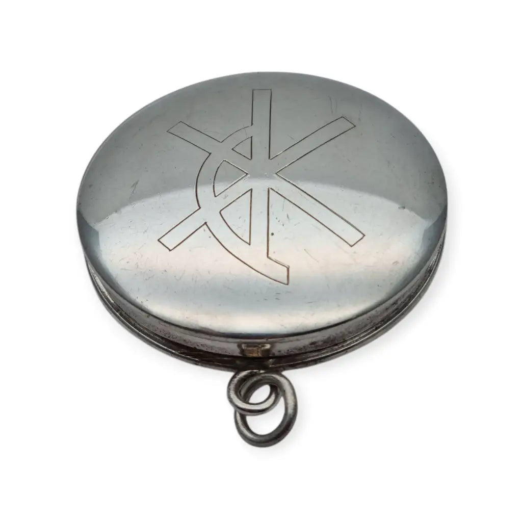 Caja porta viático antigua en plata 925 hostiario vintage con símbolo cristiano