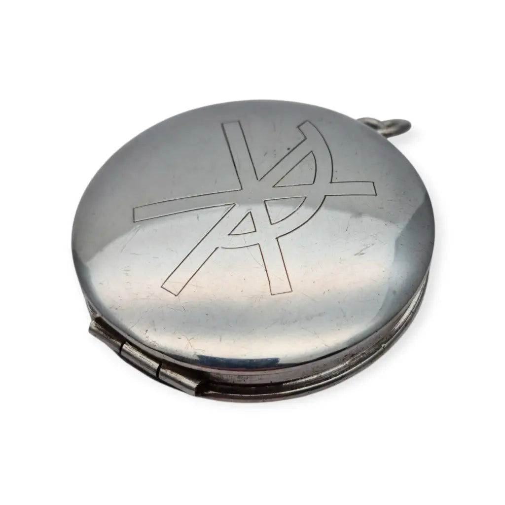Caja porta viático antigua en plata 925 hostiario vintage con símbolo cristiano