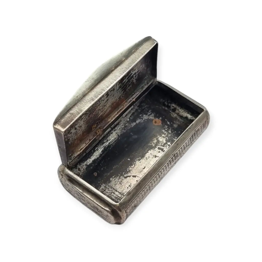 Caja de rapé antigua francesa en plata grabada con monograma y bisagra Circa