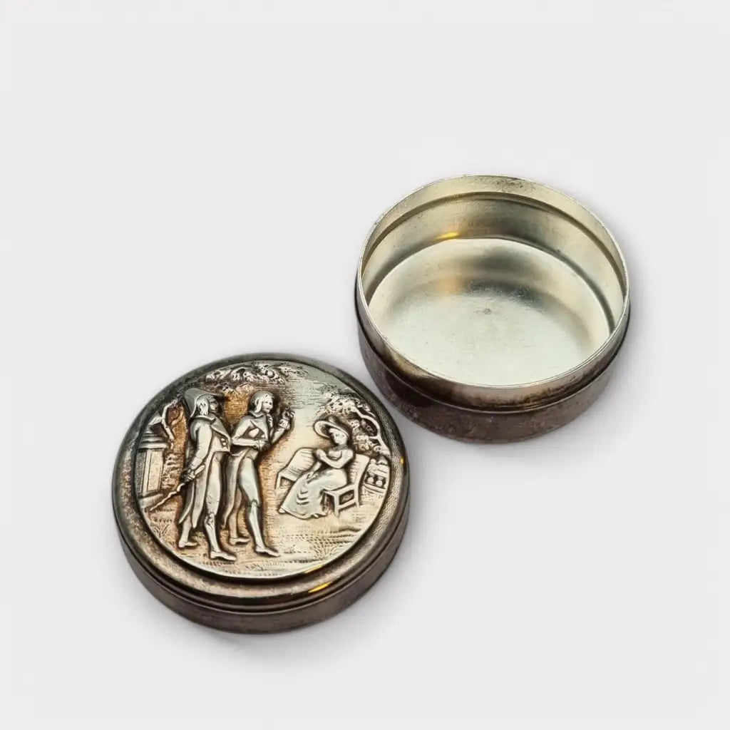 Caja romántica vintage de relieve neoclásico ideal para coleccionistas