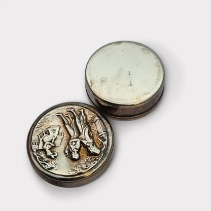 Caja romántica vintage de relieve neoclásico ideal para coleccionistas