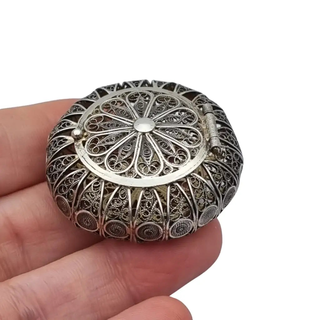 Caja vintage redonda de filigrana en plata 800 trabajo artesanal siglo XX.