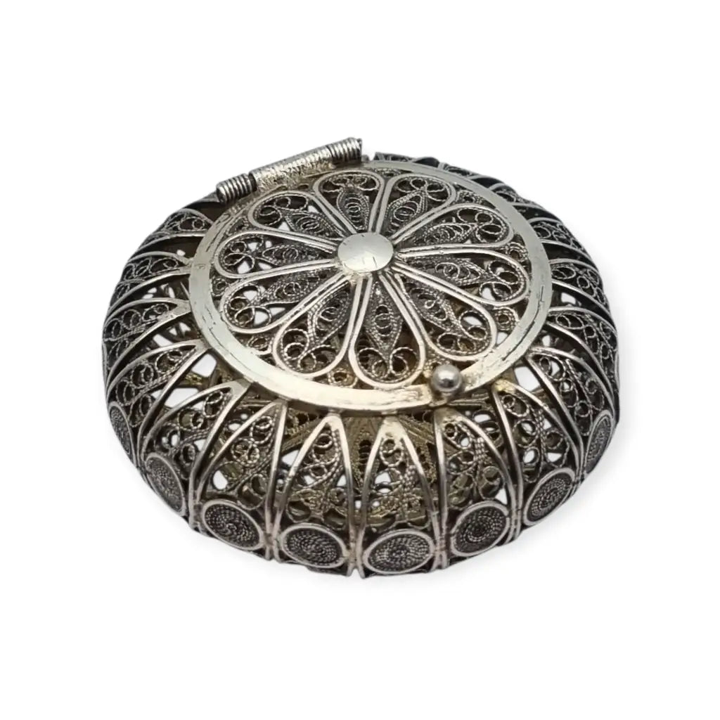 Caja vintage redonda de filigrana en plata 800 trabajo artesanal siglo XX.