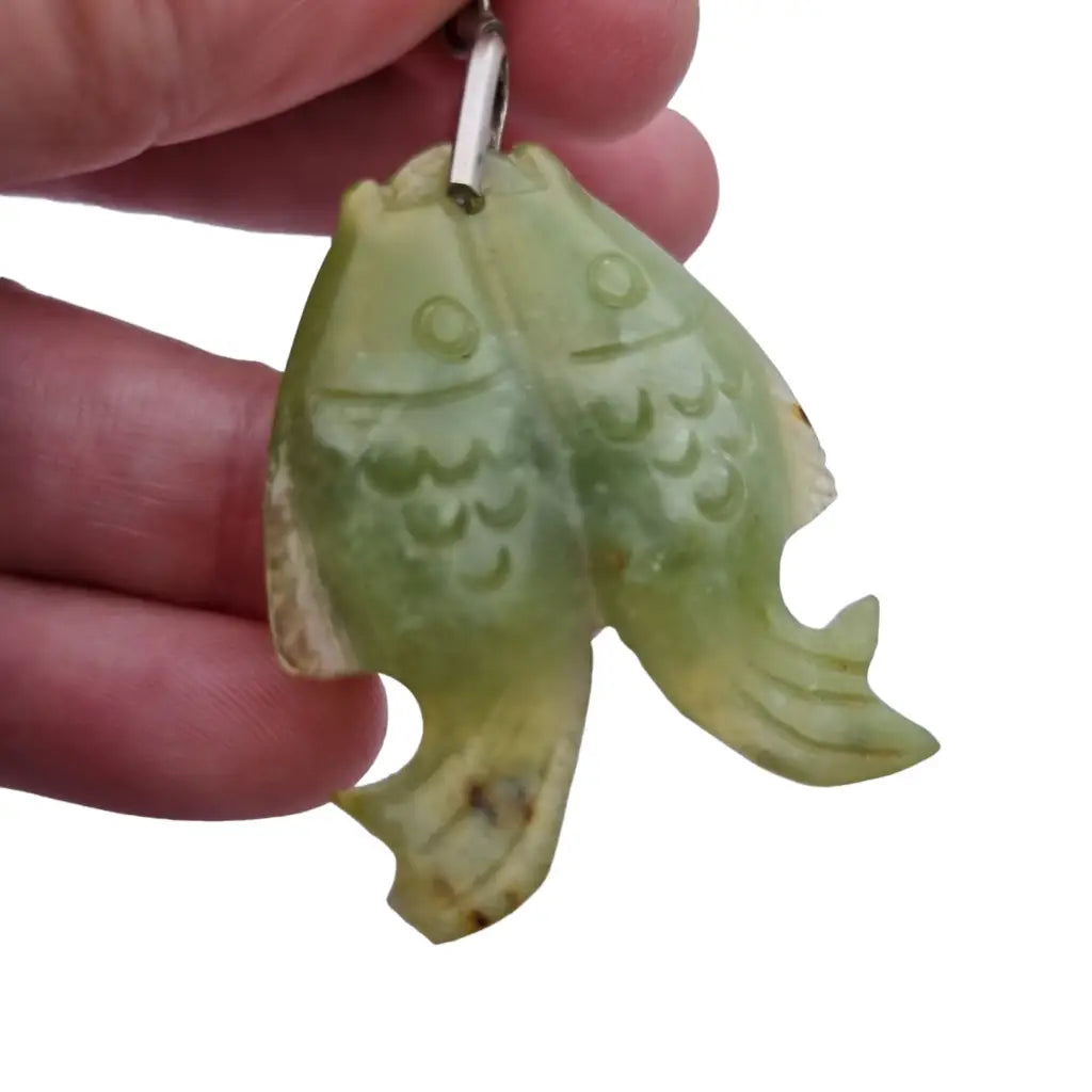 Colgante carpa koi de doble pez dije jade vintage con tallado en ambos