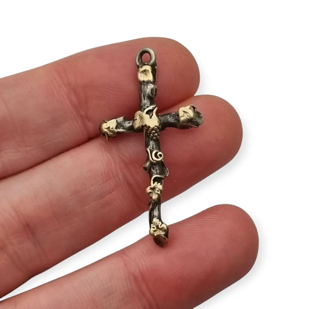 Colgante cruz con vid en plata y oro regalos religiosos vintage de los años