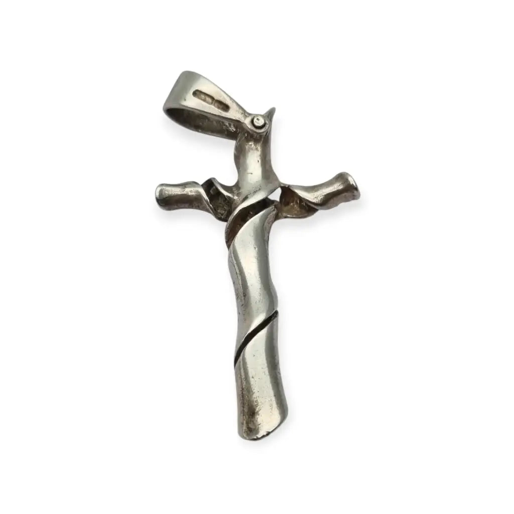 Colgante cruz vintage en plata diseño retorcido pieza singular de colección