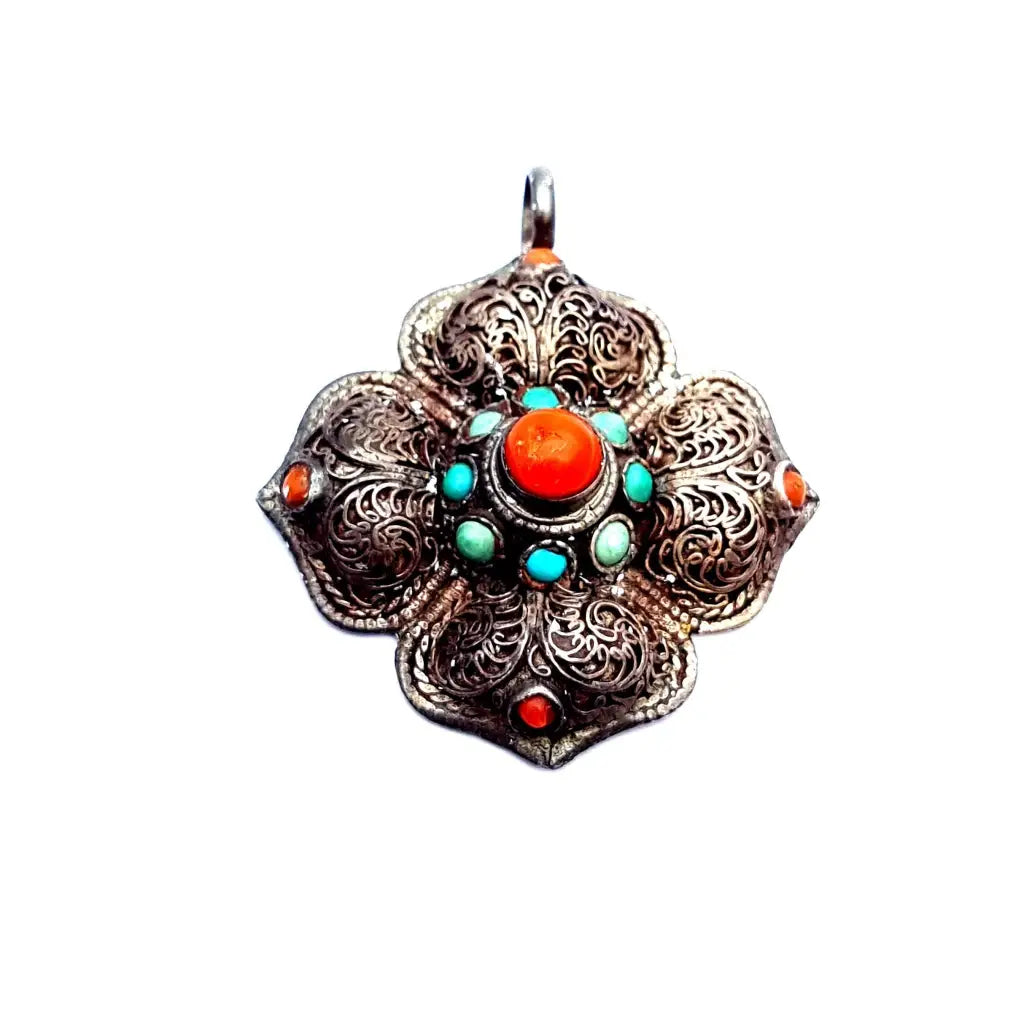 Colgante de coral. Filigrana plata colgante coral turquesa. Circa 1970.