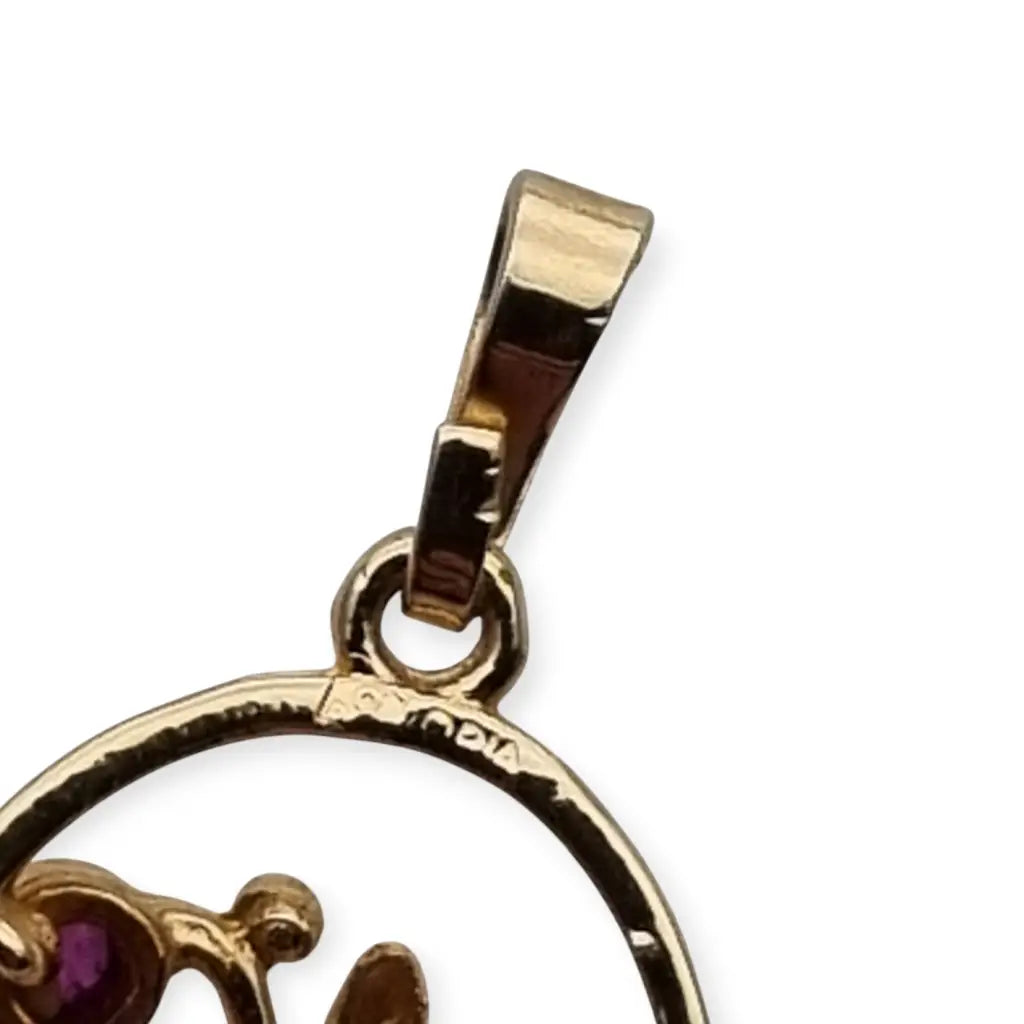 Colgante floral ovalado Oria en oro laminado con rubí azul y zafiro rosa –