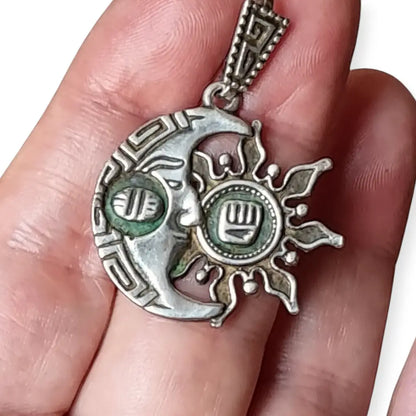 Colgante mexicano de sol y luna en plata maya 925 modelo MM-229 TASMAN