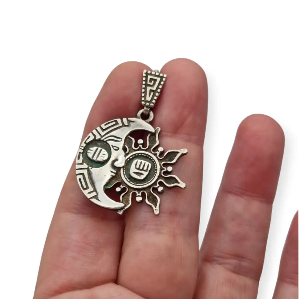 Colgante mexicano de sol y luna en plata maya 925 modelo MM-229 TASMAN