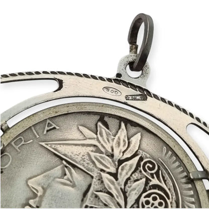 Colgante Victoria de plata 800 joyeria italiana vintage estilo modernista.