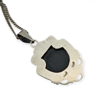 Colgante vintage de vieira jacobea en piedra negra y plata 925 Camino