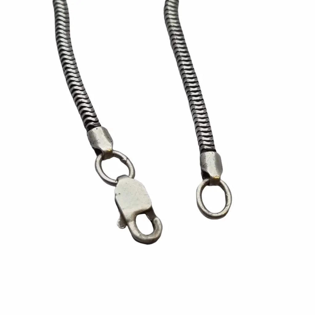 Collar de cadena plata para mujer delicada