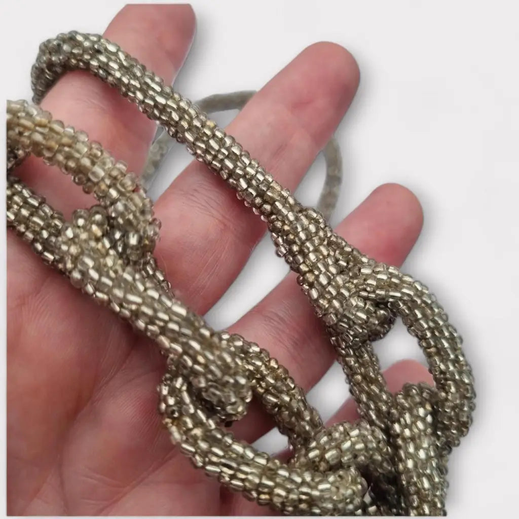Collar de eslabones cuentas vintage con borla década 1920 mujer estilo