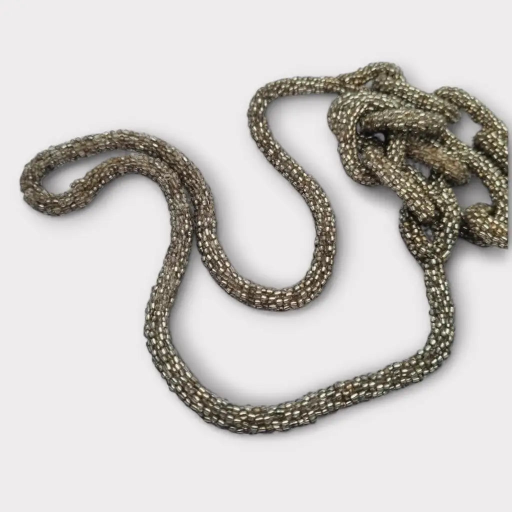 Collar de eslabones cuentas vintage con borla década 1920 mujer estilo