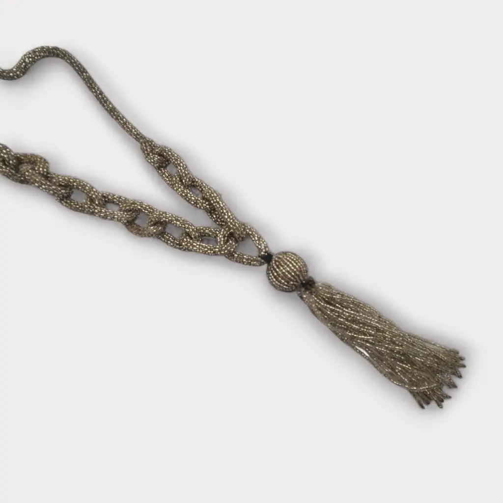 Collar de eslabones cuentas vintage con borla década 1920 mujer estilo
