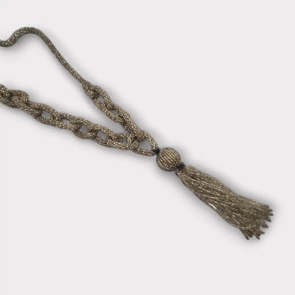 Collar de eslabones cuentas vintage con borla década 1920 mujer estilo