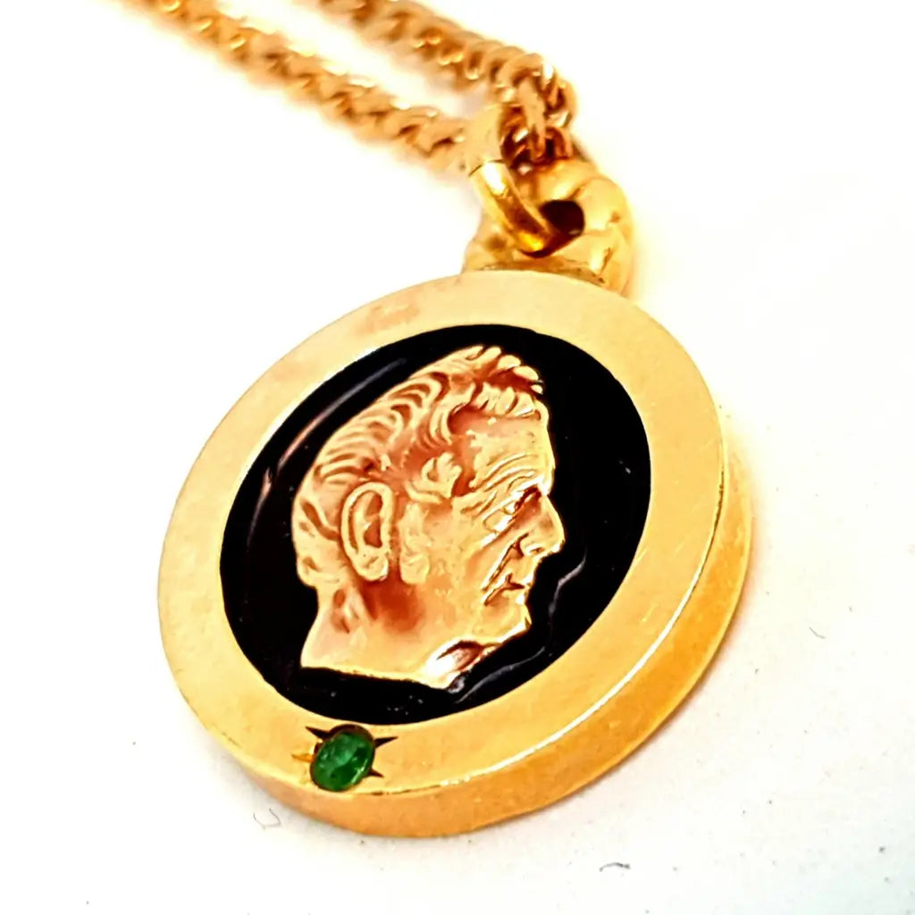 Collar John Deere en oro de 10 kt y esmeralda Joya coleccionismo Circa XX