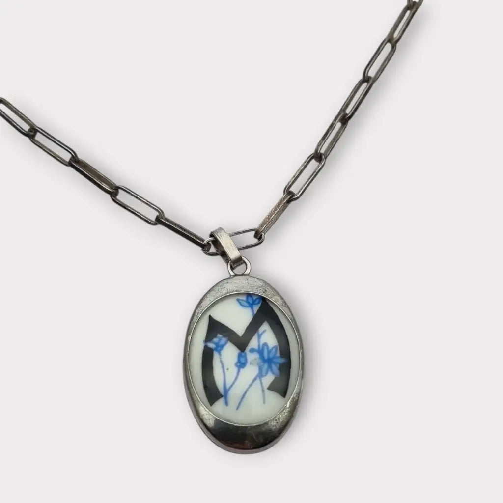 Collar de plata 925 con colgante ovalado porcelana pintada diseño floral