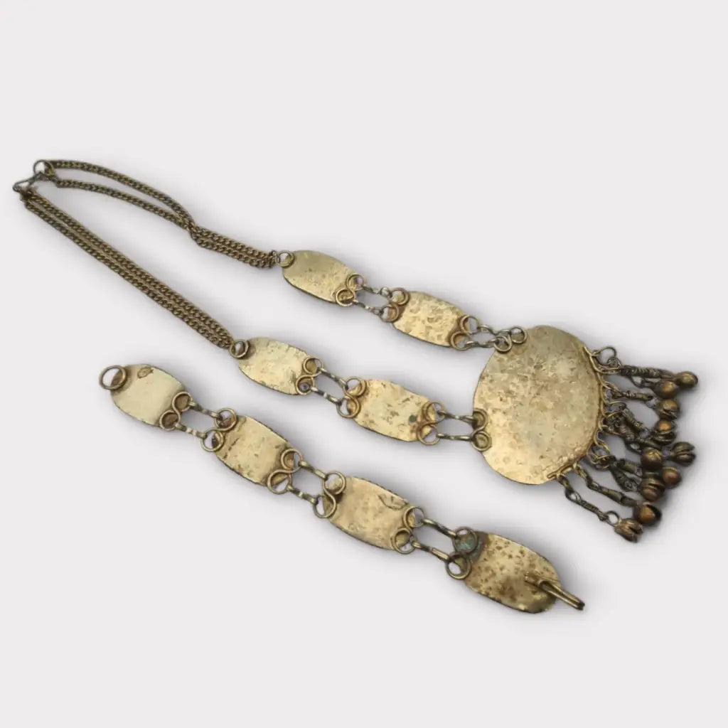 Conjunto de collar y pulsera metal étnico bohemio con detalles en negro