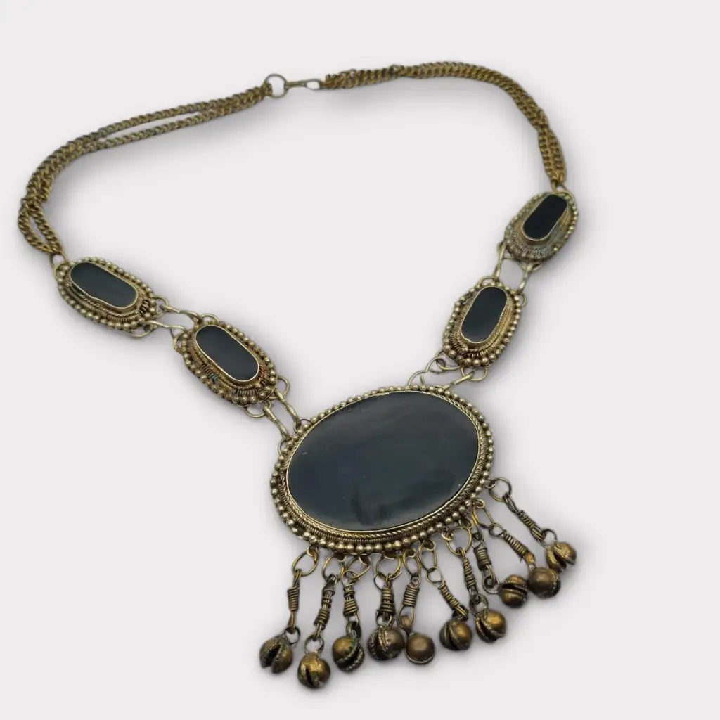 Conjunto de collar y pulsera metal étnico bohemio con detalles en negro