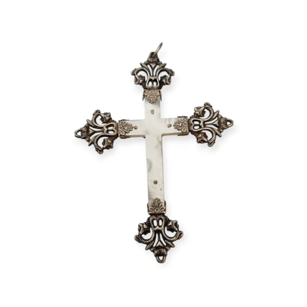 Cruz antigua de nácar y plata con Cristo estilo religioso Art Nouveau circa