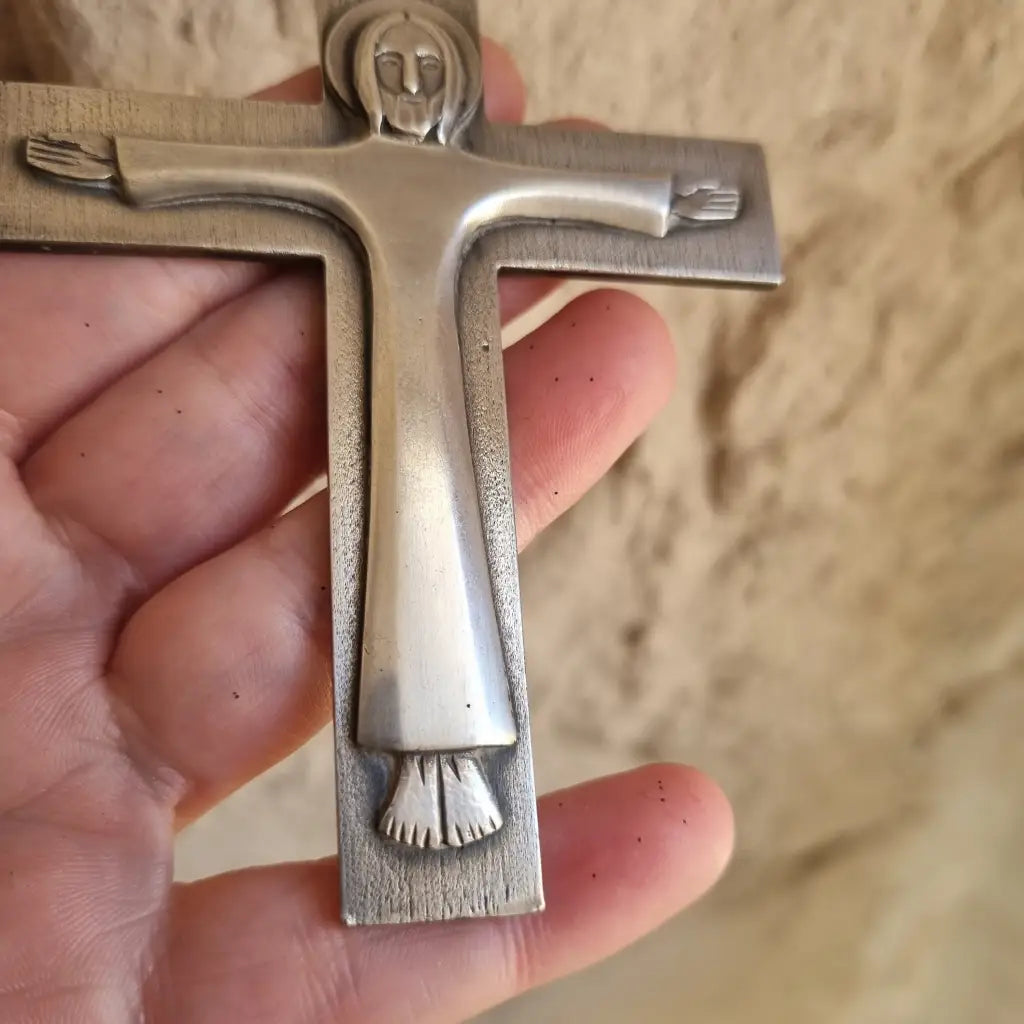 Cruz de Plata Joyas Religiosas Sunyer ley 925 Arte