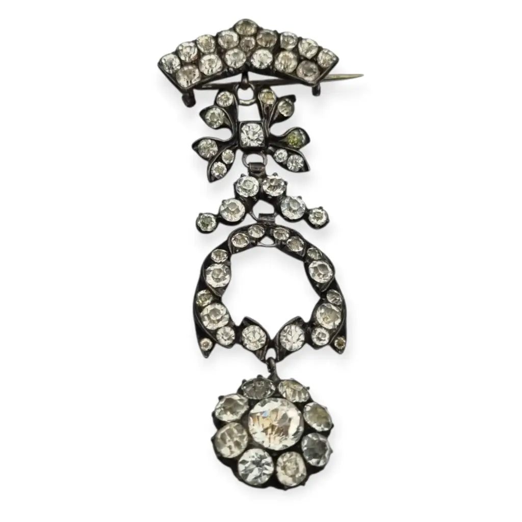 Excepcional broche victoriano de plata y cristal blanco elegante estilo