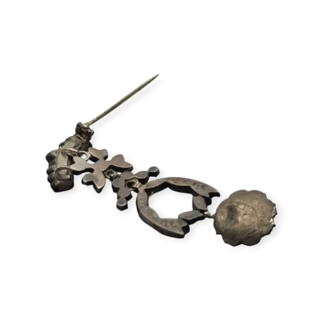 Excepcional broche victoriano de plata y cristal blanco elegante estilo