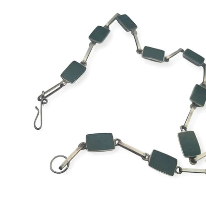 Gargantilla boho años 70 en plata 925 con eslabones verdes artesanales joyeria