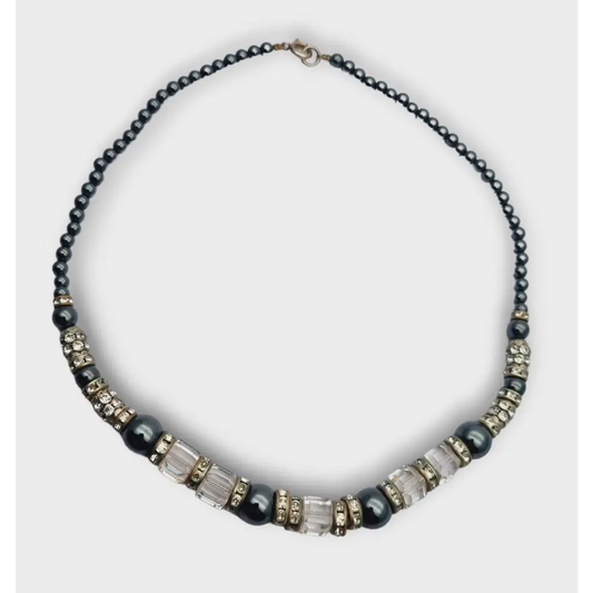 Gargantillas retro con cuentas brillantes grises y blancas para mujer