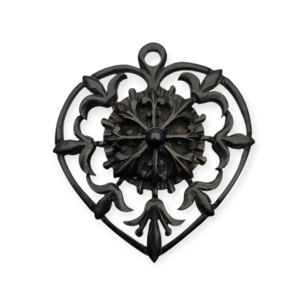 Guardapelo de Corazón Victoriano en Baquelita Negra Calada Colgante Joyería