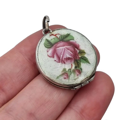 Guardapelo de plata 800 con esmalte guilloché floral rosa y azul joyería