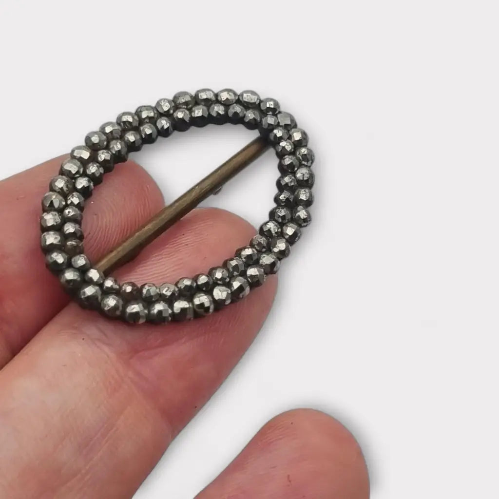 Hebilla de joyería georgiana acero facetado ovalado pequeño regalos