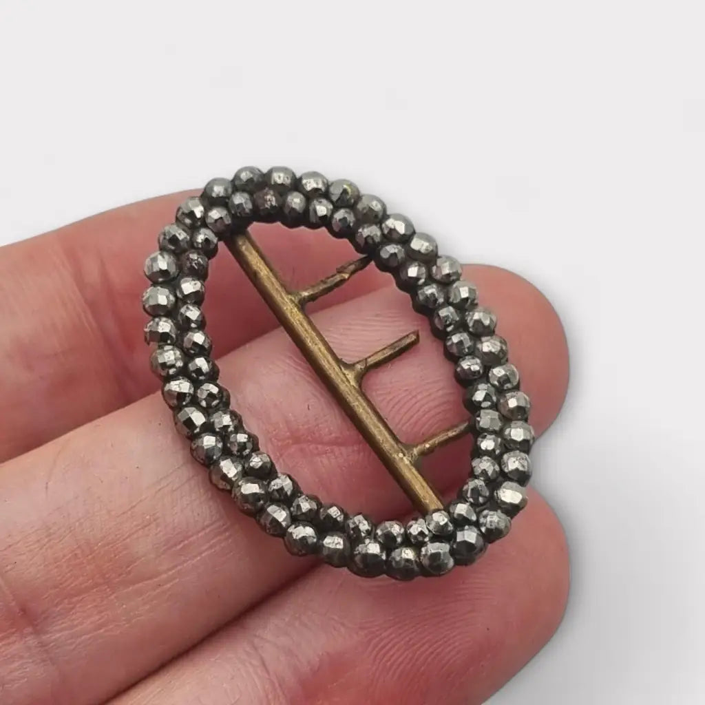 Hebilla de joyería georgiana acero facetado ovalado pequeño regalos