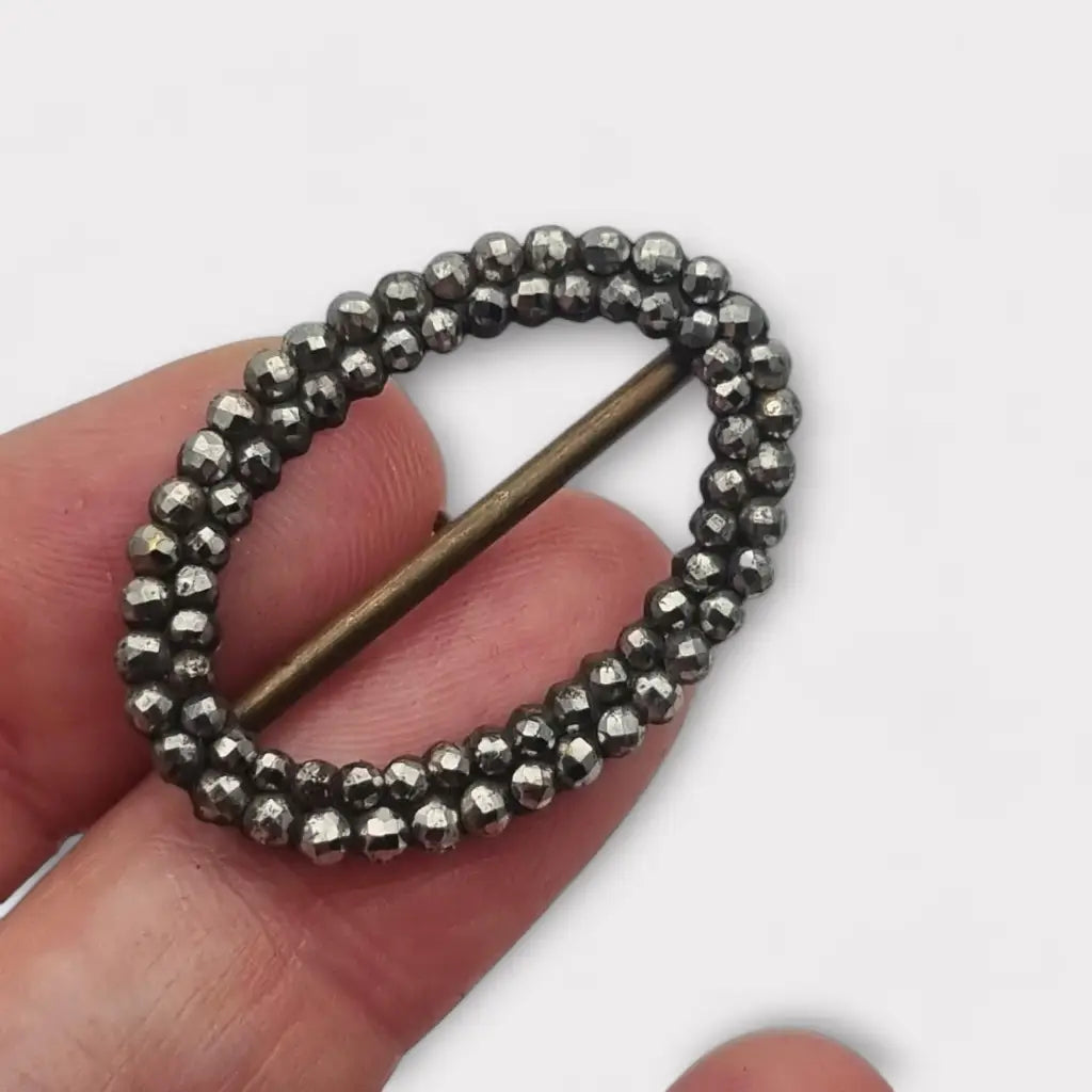 Hebilla de joyería georgiana acero facetado ovalado pequeño regalos