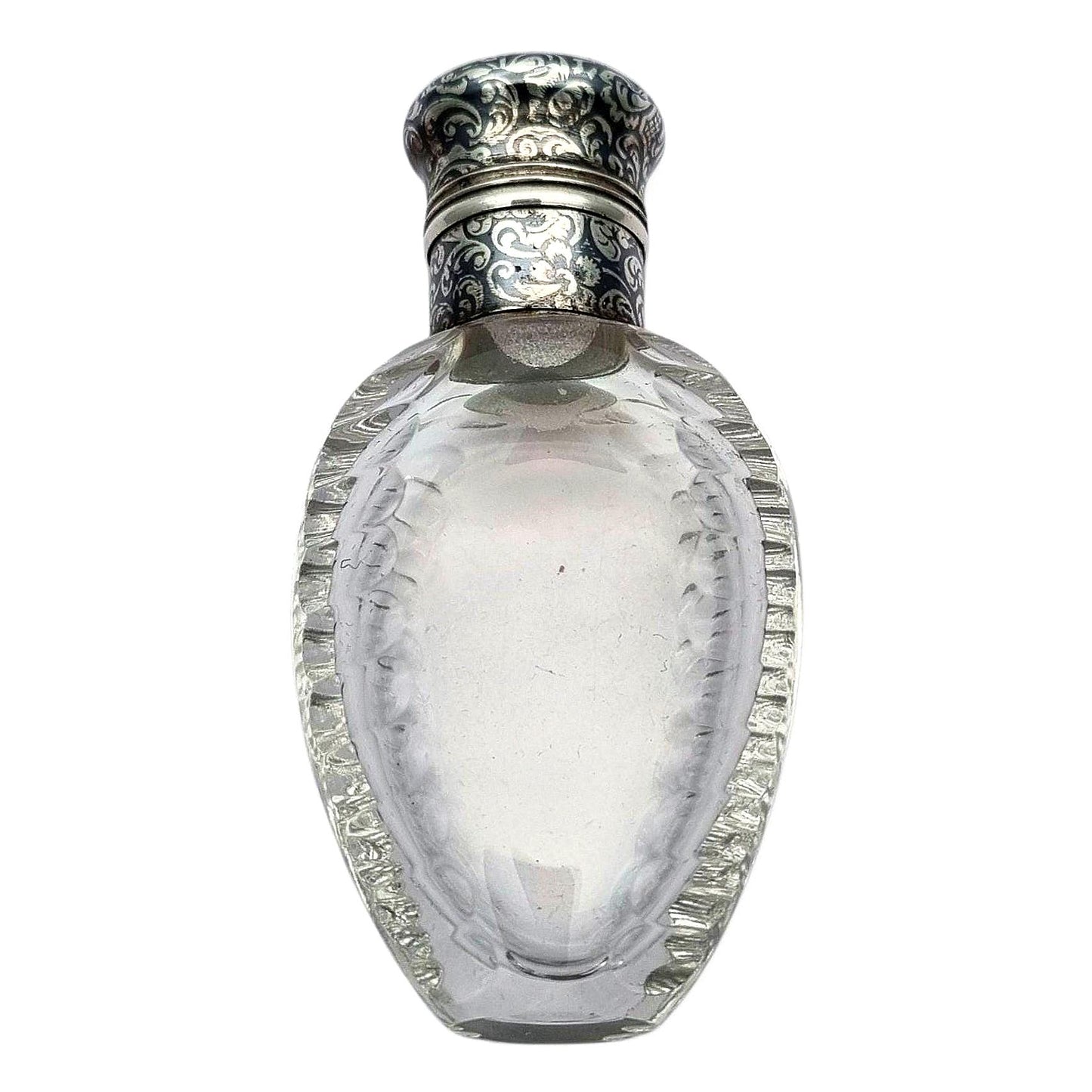 Victorian perfume bottle in cut glass and nielloed silver, circa 1890
