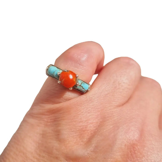 Anillo vintage de plata coral y turquesa joyería boho para mujer hecho a mano.