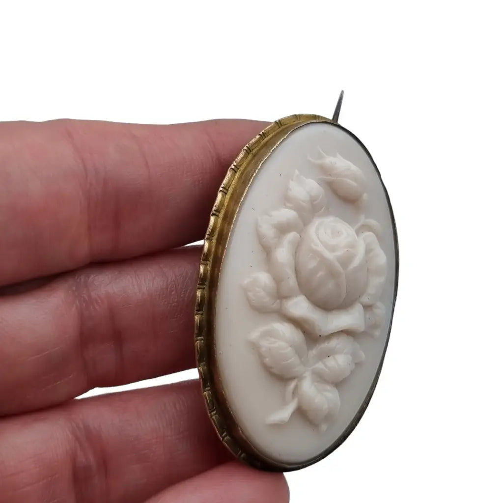 Broche de flor celuloide tallado para mujer ramo floral pasador delicado